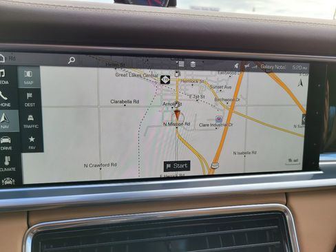 Used 2017 Porsche Panamera Turbo image 39