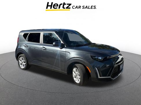 Used 2025 Kia Soul LX w/ LX Technology Package image 1