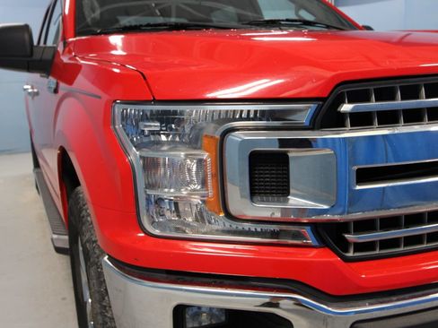 Used 2018 Ford F150 XLT w/ Equipment Group 302A Luxury AWD/4WD image 33