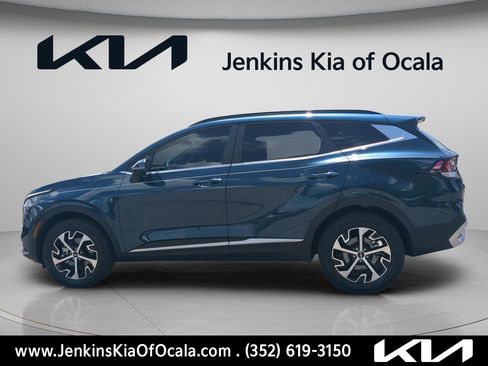 Certified 2024 Kia Sportage EX w/ EX Premium Package AWD/4WD image 6