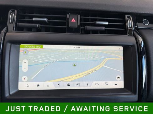 Used 2018 Land Rover Discovery SE AWD/4WD image 27