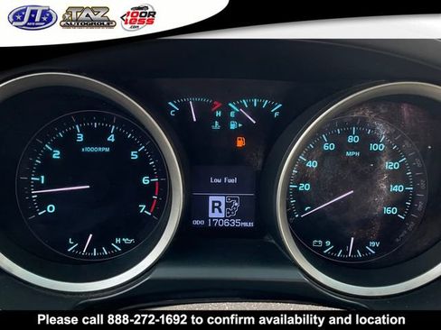 Used 2011 Toyota Land Cruiser w/ Upgrade Pkg AWD/4WD image 19
