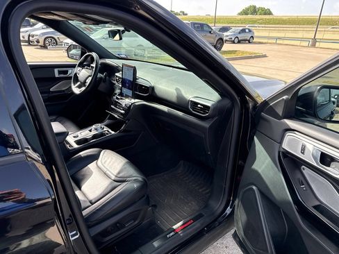 Used 2021 Ford Explorer ST w/ Equipment Group 401A AWD/4WD image 14