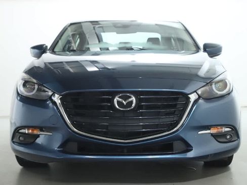 Used 2018 MAZDA MAZDA3 Grand Touring FWD image 5