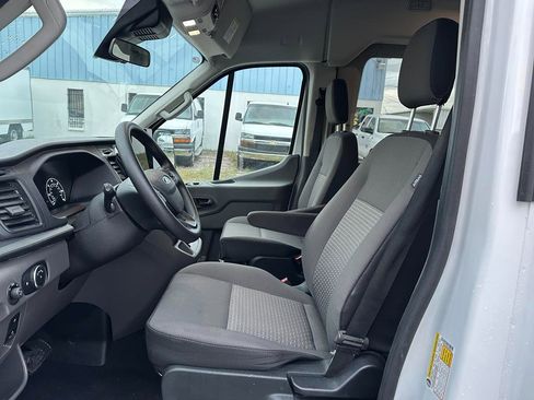 Used 2025 Ford Transit 350 XLT image 14