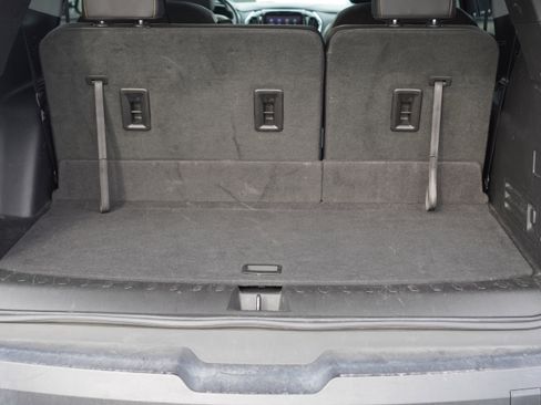 Used 2020 Chevrolet Traverse LT w/ LT Premium Package image 12