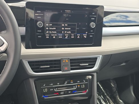 New 2026 Volkswagen Taos SE AWD/4WD image 24