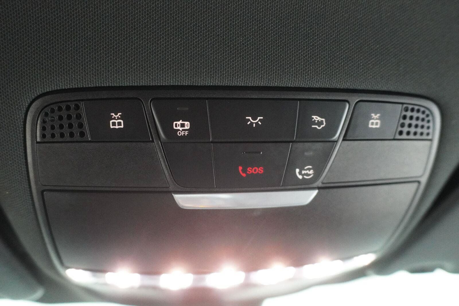 Used 2021 Mercedes-Benz GLC 300 image 15