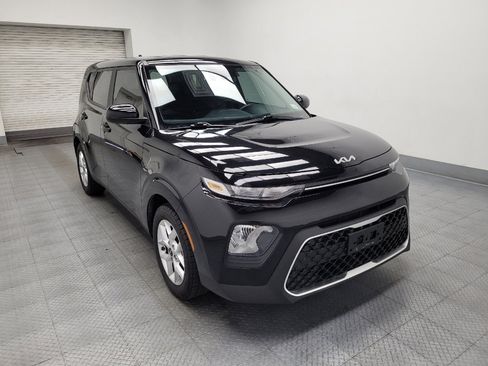 Used 2022 Kia Soul LX w/ Technology Package FWD image 13
