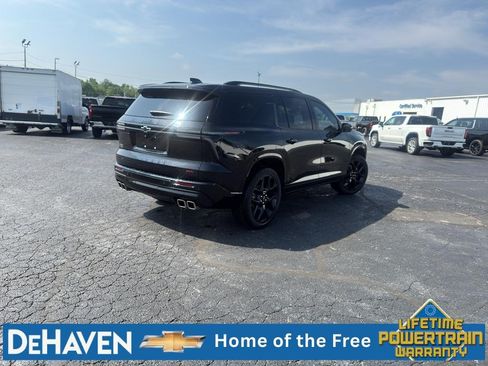 Used 2025 Chevrolet Traverse RS w/ LPO, Floor Liner Package AWD/4WD image 6