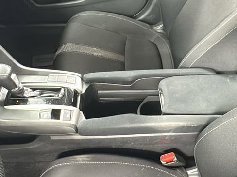 Used 2018 Honda Civic EX image 30