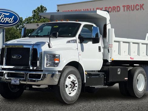 New 2026 Ford F650 2WD Regular Cab Super Duty image 8