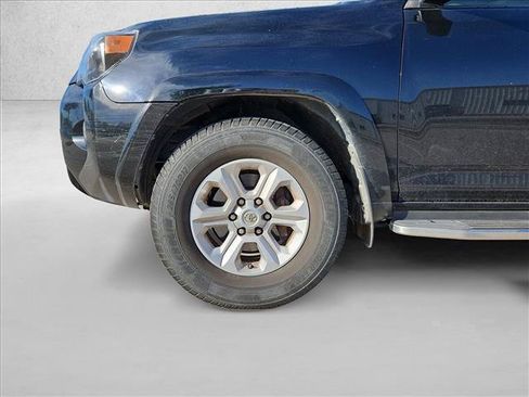 Used 2016 Toyota 4Runner SR5 Premium RWD image 21