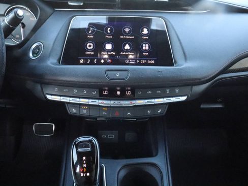 Used 2021 Cadillac XT4 Sport image 11