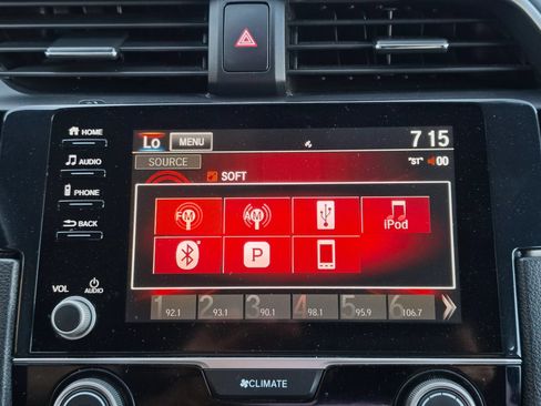 Used 2020 Honda Civic Sport image 25