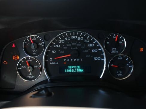 Used 2018 GMC Savana 2500 Extended RWD image 7
