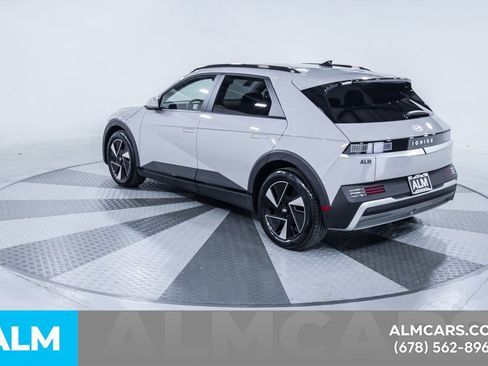 Used 2025 Hyundai Ioniq 5 SEL image 7