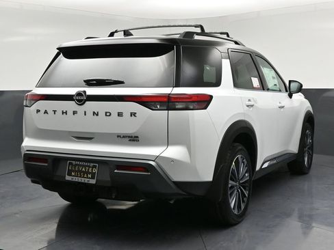 New 2026 Nissan Pathfinder Platinum w/ Cargo Package AWD/4WD image 4