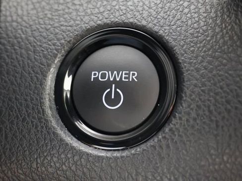Used 2026 Toyota Camry XLE FWD image 16
