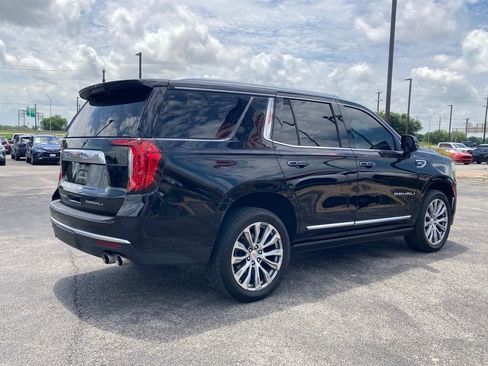 Used 2023 GMC Yukon Denali RWD image 5