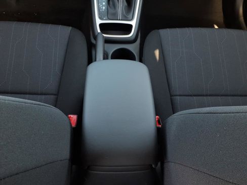 New 2026 Hyundai Venue SE image 9