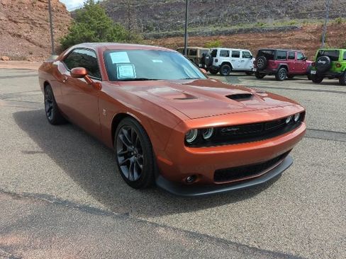 Certified 2023 Dodge Challenger R/T Scat Pack RWD image 3
