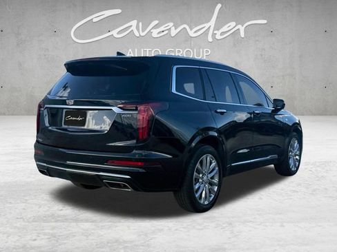 Used 2024 Cadillac XT6 Premium Luxury w/ Technology Package FWD image 16