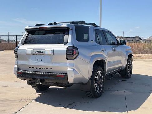 Used 2026 Toyota 4Runner TRD Sport Premium image 9