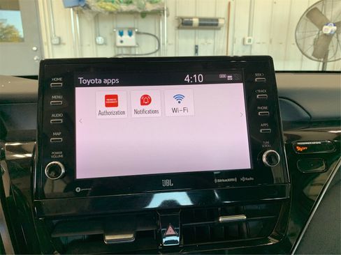 Used 2024 Toyota Camry XSE image 34