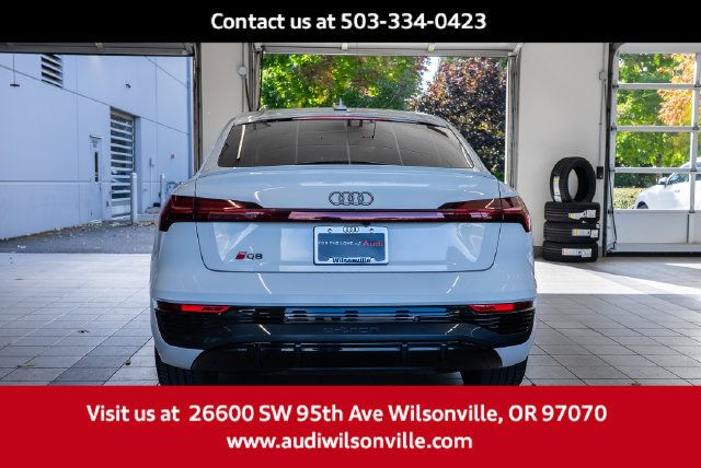 Used 2024 Audi Q8 e-tron Premium Plus w/ Premium Plus Package AWD/4WD image 5