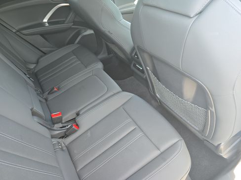 Used 2025 Audi Q5 Premium Plus w/ Premium Plus AWD/4WD image 11
