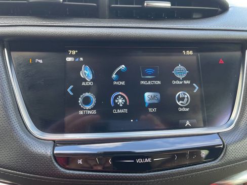 Used 2018 Cadillac XT5 Luxury w/ Driver Awareness Package image 23