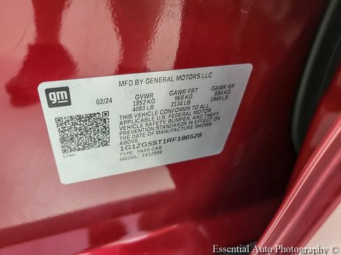 Used 2024 Chevrolet Malibu RS w/ LPO, Floor Liner Package FWD image 24