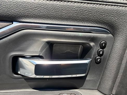 New 2026 RAM 2500 Laramie AWD/4WD image 14