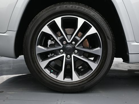 Used 2022 Jeep Grand Cherokee L Overland AWD/4WD image 18