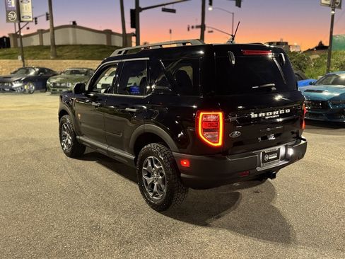 Used 2023 Ford Bronco Sport Badlands image 11
