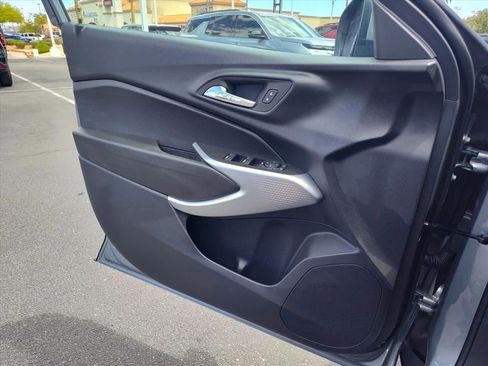 New 2026 Chevrolet Trax LS FWD image 9