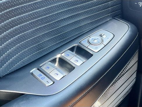 Used 2025 Hyundai Palisade Calligraphy AWD/4WD image 18