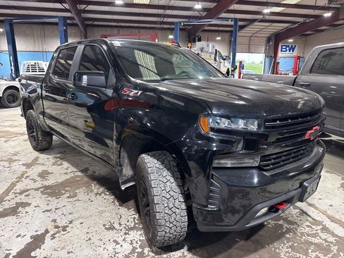 Used 2019 Chevrolet Silverado 1500 LT Trail Boss AWD/4WD image 1