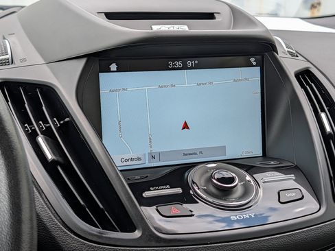 Used 2017 Ford Escape Titanium FWD image 30