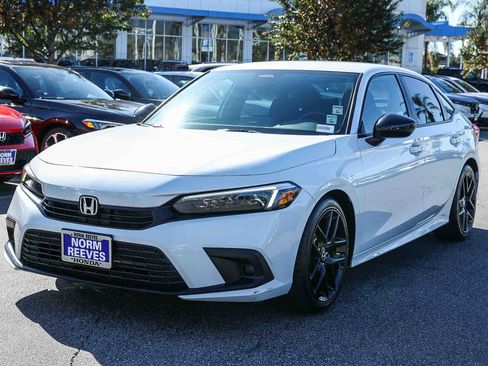 Certified 2022 Honda Civic Sport image 3