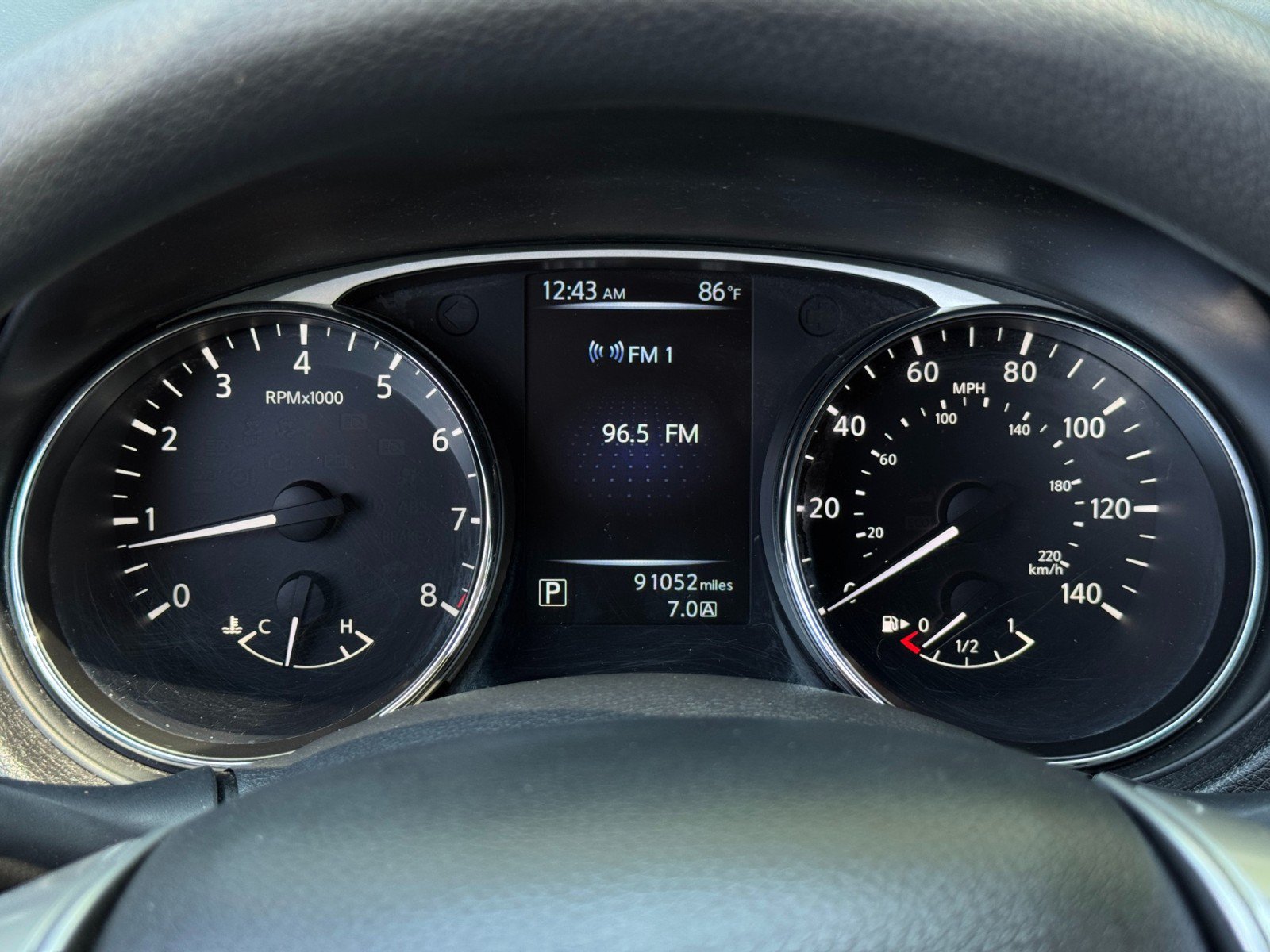 Used 2015 Nissan Rogue S AWD/4WD image 18