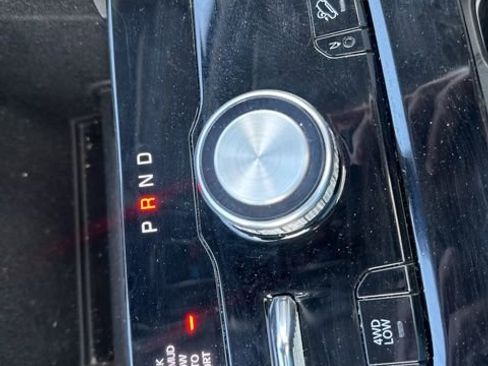 Used 2021 Jeep Grand Cherokee L Overland image 23