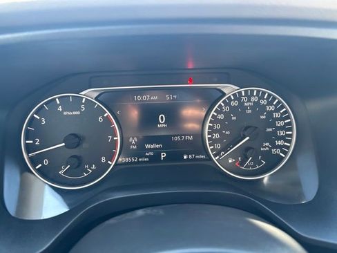 Used 2021 Nissan Rogue SV AWD/4WD image 24