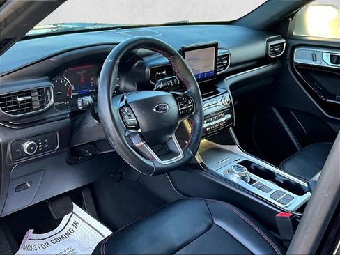 Used 2022 Ford Explorer ST-Line w/ Class IV Trailer Tow Package image 14