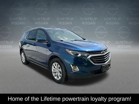 Used 2019 Chevrolet Equinox LT w/ Sun & Navigation Package FWD image 5