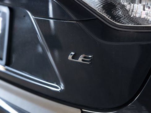 Certified 2024 Toyota Corolla LE FWD image 7