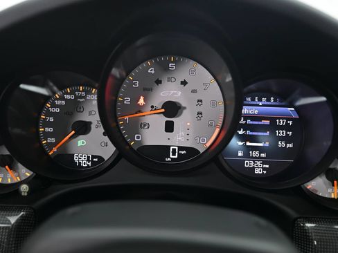 Used 2018 Porsche 911 GT3 RWD image 2