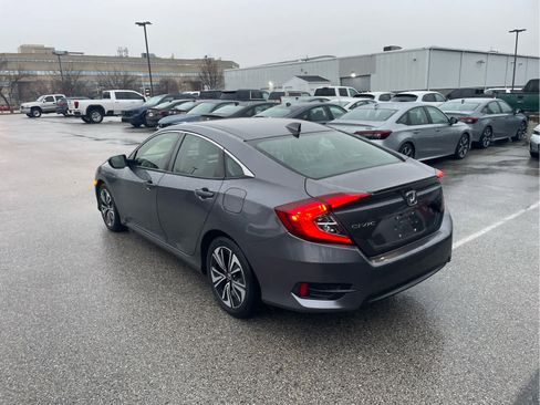 Used 2018 Honda Civic EX-L image 5