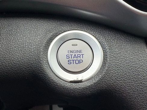 Used 2019 Hyundai Elantra Limited w/ Cargo Package image 25